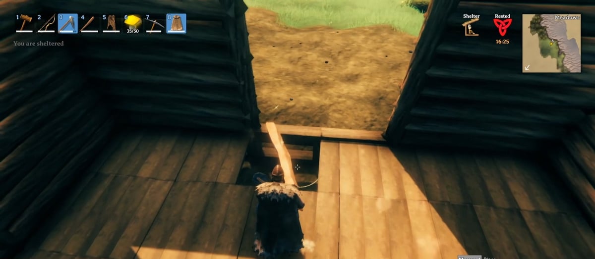 Quita las tablas justo en el lugar donde quieras instalar la chimenea
