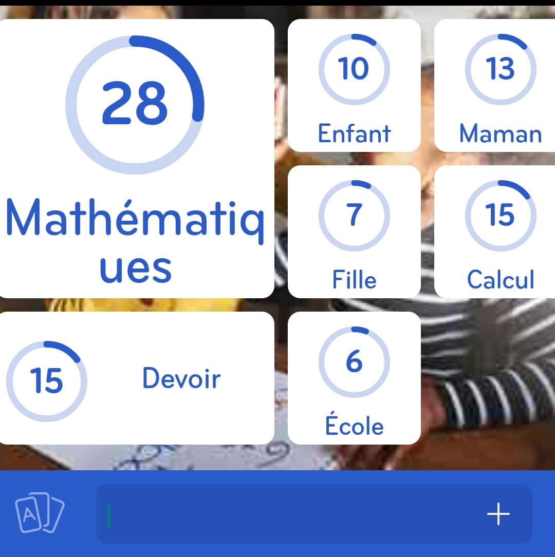 Images des solutions, réponses et aide pour le niveau 230 : Photo d'une maman avec sa fille du jeu mobile 94%