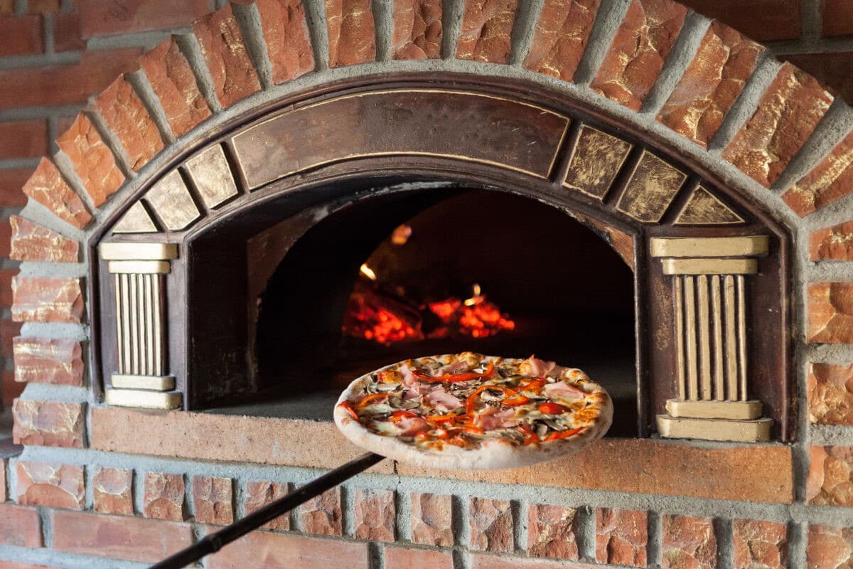 Los MEJORES hornos de leña para Pizza: Una revisión