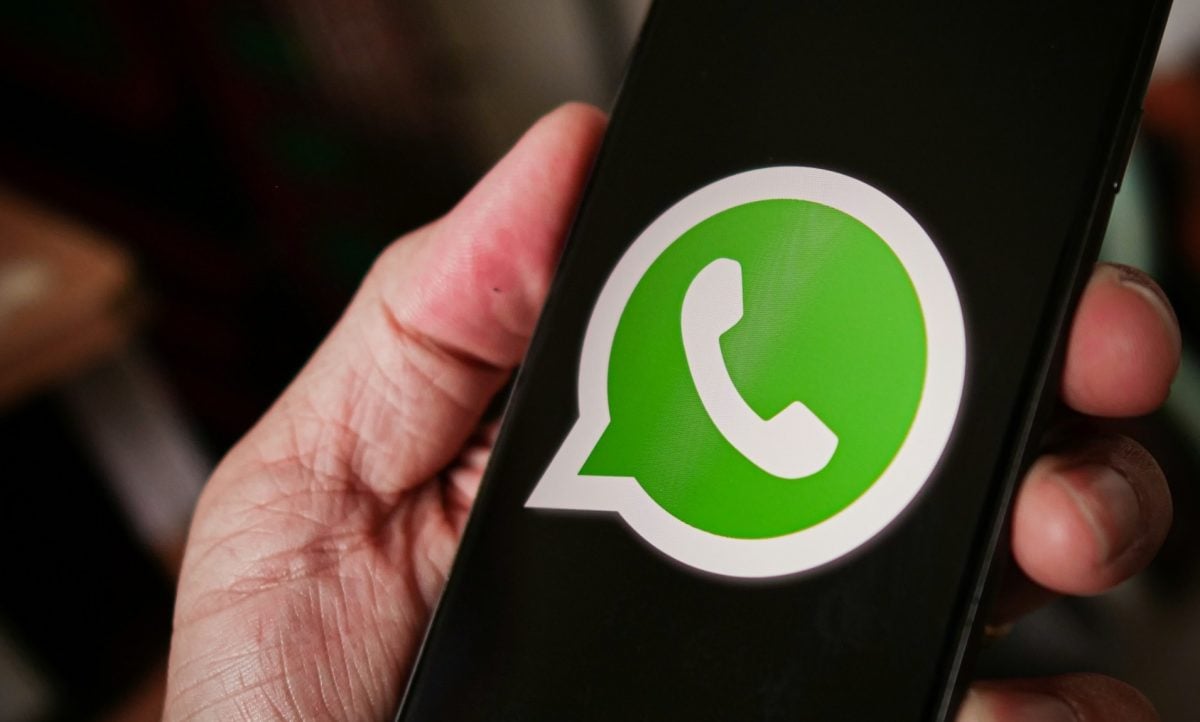 O logótipo do WhatsApp num telemóvel