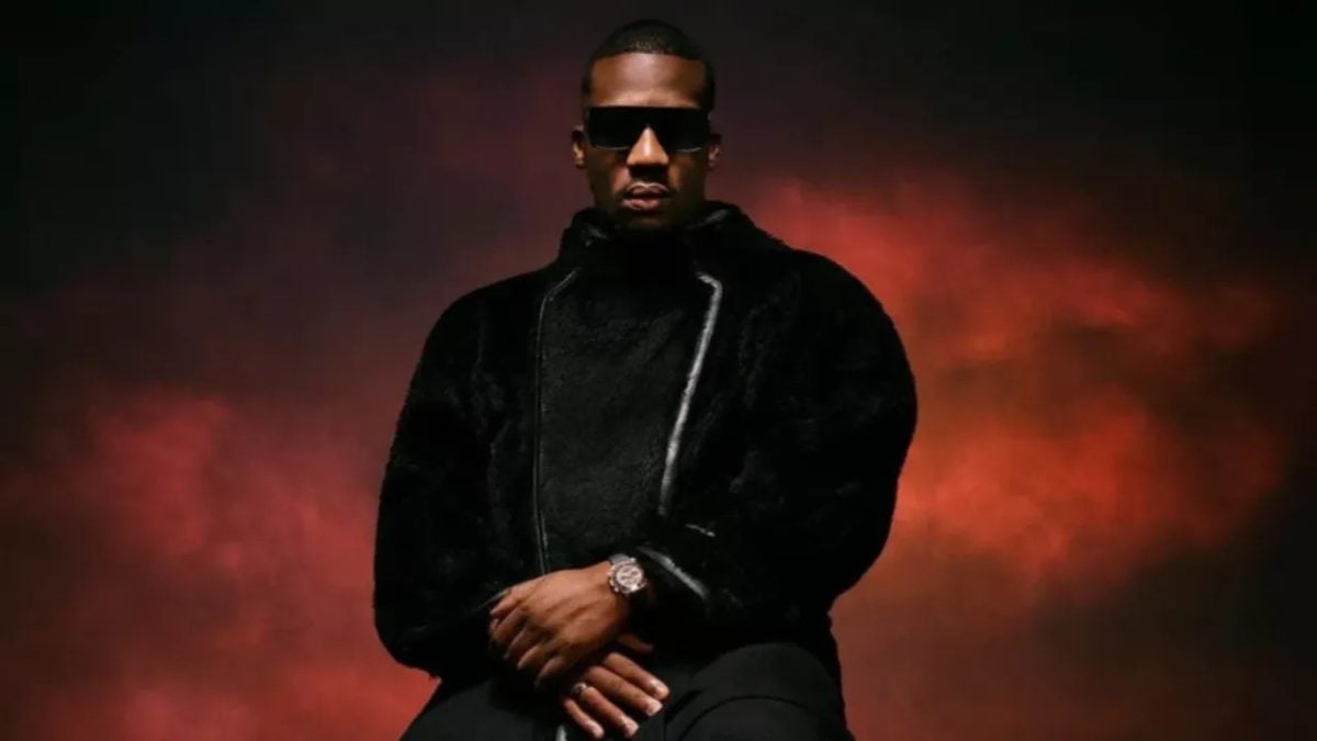 Французский рэпер SDM.