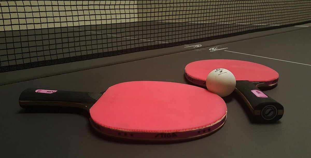 Bordtennisbold