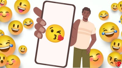 What is the meaning of the smiley 😘