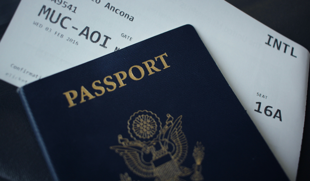 Tener pasaporte está muy bien. Pero tener un billete de vuelta es aún mejor.