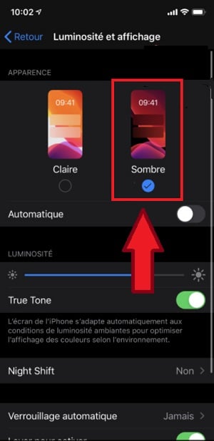 Переведите дисплей iPhone в черный режим