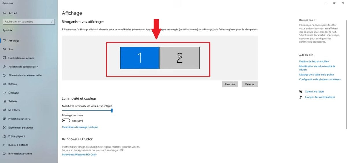 Выберите нужный экран в схеме мониторов Windows.