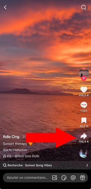 Klik Bagikan untuk membagikan ulang video TikTok