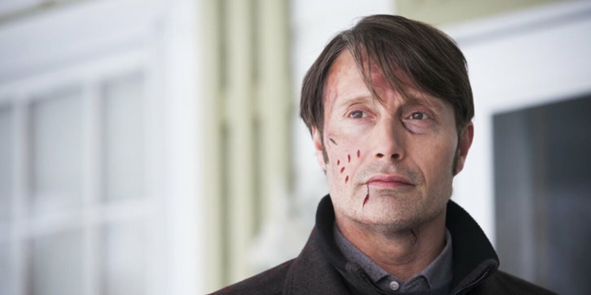 Un personaggio di Hannibal in immagini. Questo è il quinto film da vedere secondo la cronologia degli eventi, ma il terzo da vedere secondo la data di uscita.