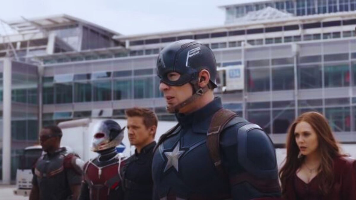 Image mettant en scène les autres personnage d'Avengers