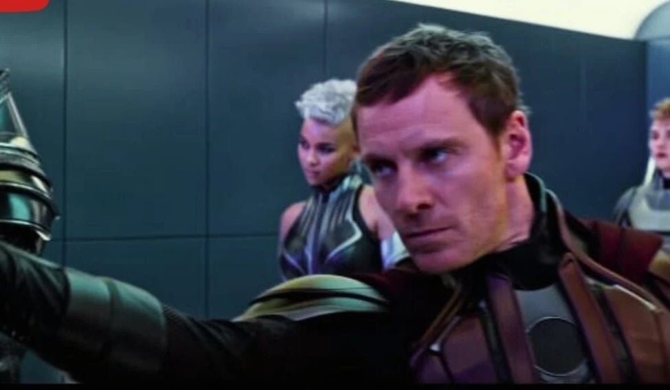 『X-MEN:アポカリプス』に登場するマグニートーと敵役たち。.
