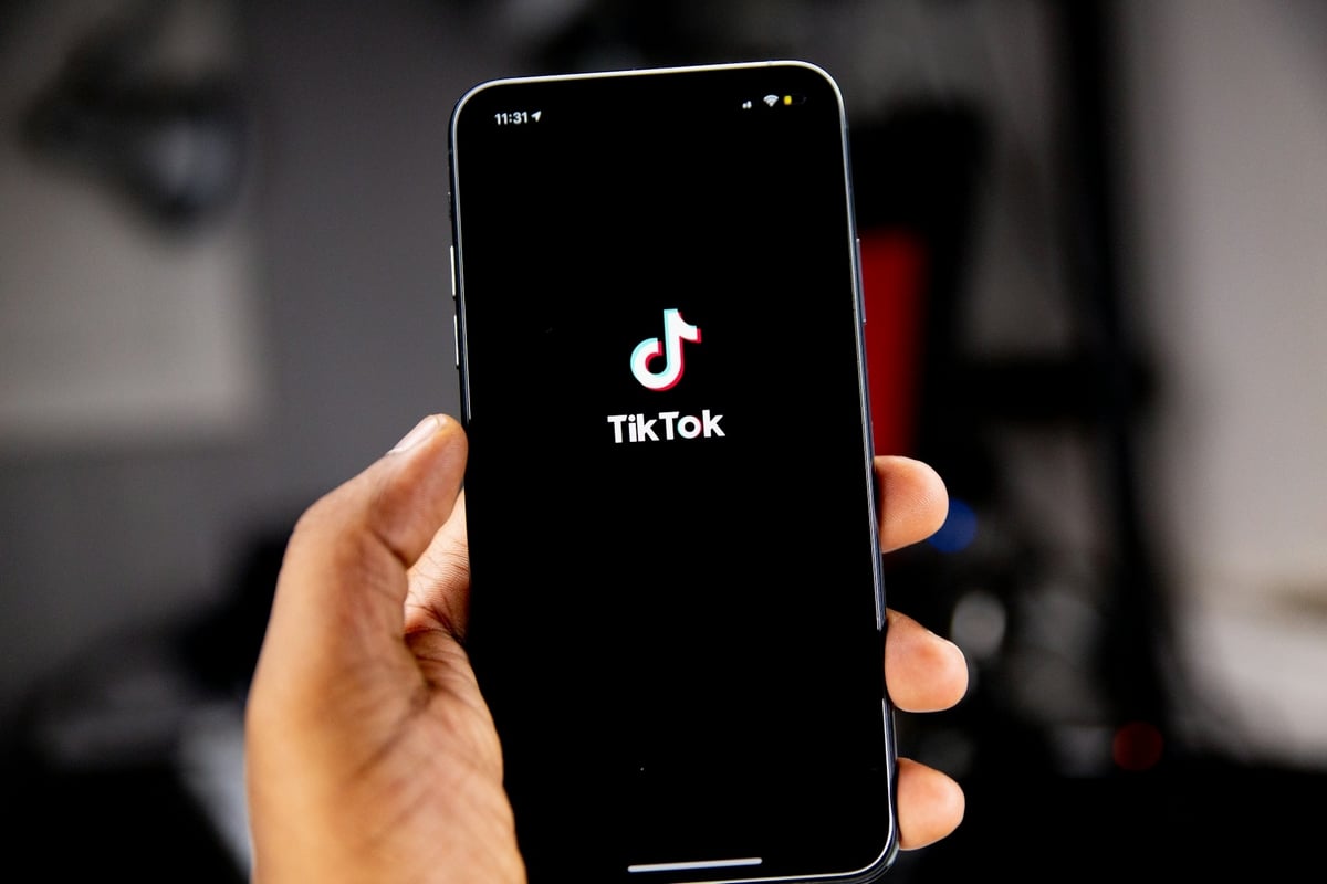 Techniques for launching a Live without 1000 subscribers on TikTok
