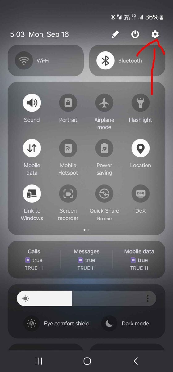 Vaya a Ajustes (<span class="notranslate" data-no-translation="">settings</span>) ©️ Alucare para Alucare.fr