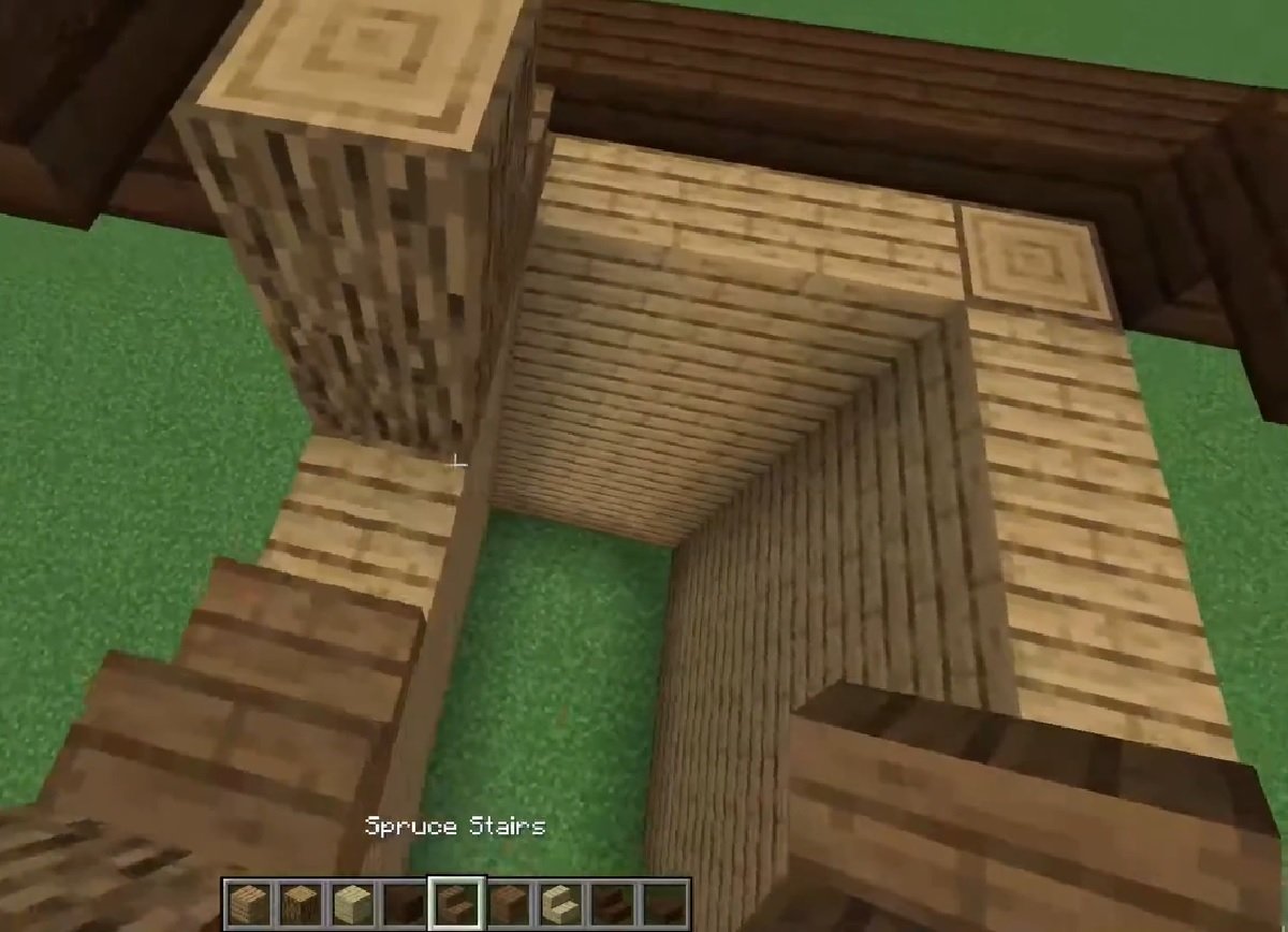 Utilize quatro escadas para construir a sua pequena janela de sótão
