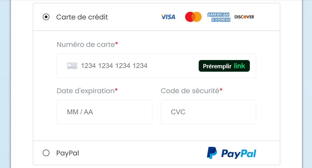 Escolha o seu método de pagamento entre um cartão bancário e PayPal