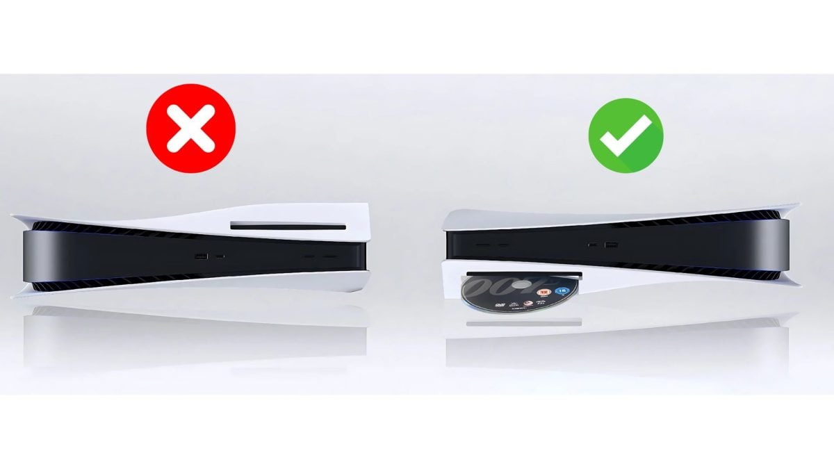 The best way to start your PS5 games while lying down: insert the disc face up. 