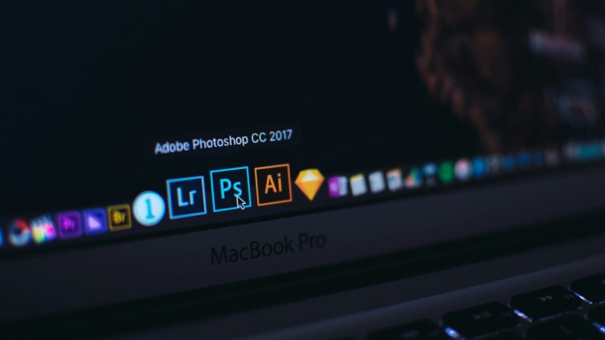 Иллюстрация из пакета Adobe, демонстрирующая изменение размера небольшого изображения