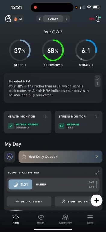 Anda perlu menggunakan aplikasi WHOOP untuk mengatur alarm 