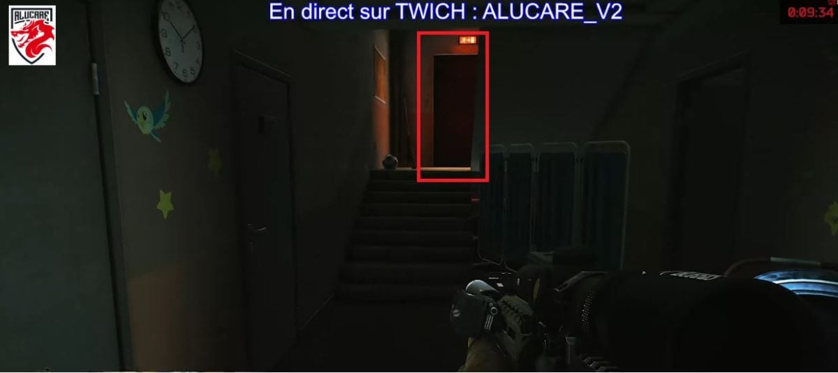 2階へ上がり、左側のドアを開けてください。_Tarkov
