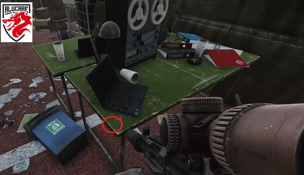 笔记本电脑左侧_Tarkov